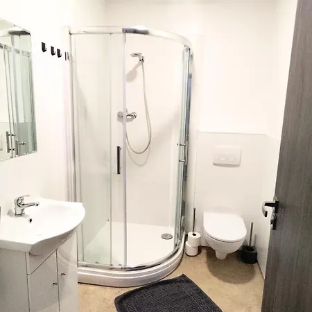 Aparthotel Dimael & Bratislava