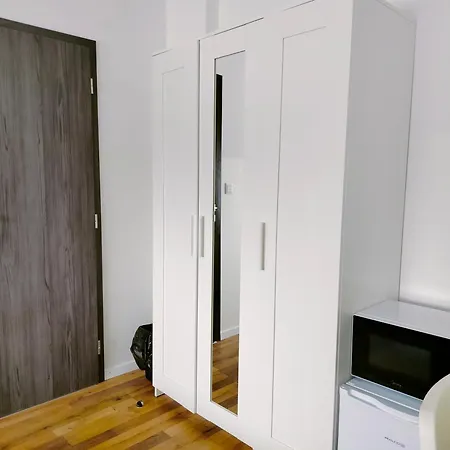 Dimael & Aparthotel 3*