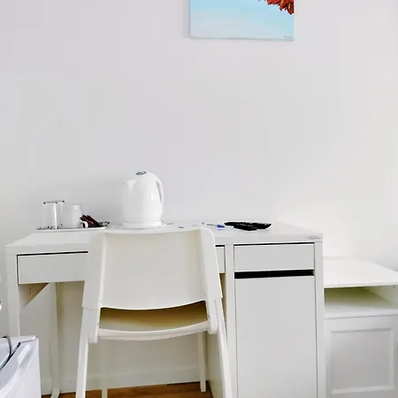 Aparthotel Dimael & Bratislava