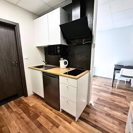 Dimael & Aparthotel Bratislava