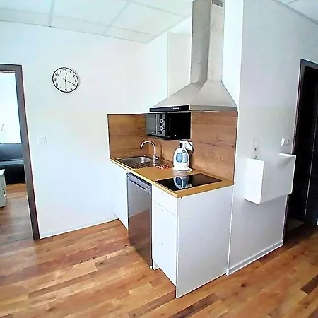 Dimael & Aparthotel