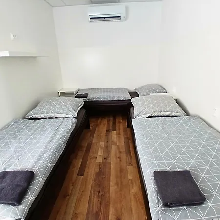 Dimael & Братислава